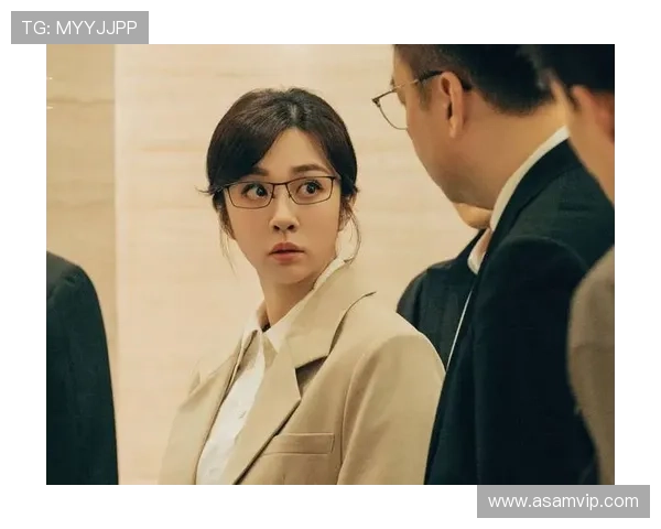 玻璃屋里的秘密与谎言揭示了一场关于爱与背叛的精彩较量 玻璃屋里的秘密与谎言揭示了一场关于爱与背叛的精彩较量